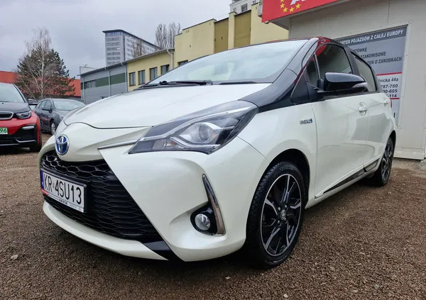 samochody osobowe Toyota Yaris cena 64900 przebieg: 85000, rok produkcji 2018 z Pilica